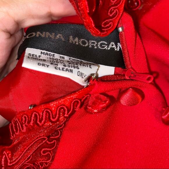 🦬VINTAGE DONNA MORGAN detailed back button dress - Picture 4 of 4